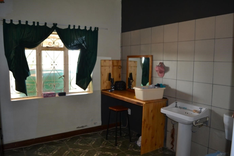 3 Bedroom Property for Sale in Theunissen Free State